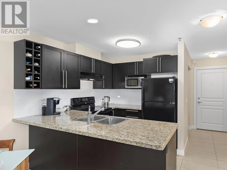 214-1093 Sunset Drive, Kelowna, BC, V1Y 9Z4 - 4
