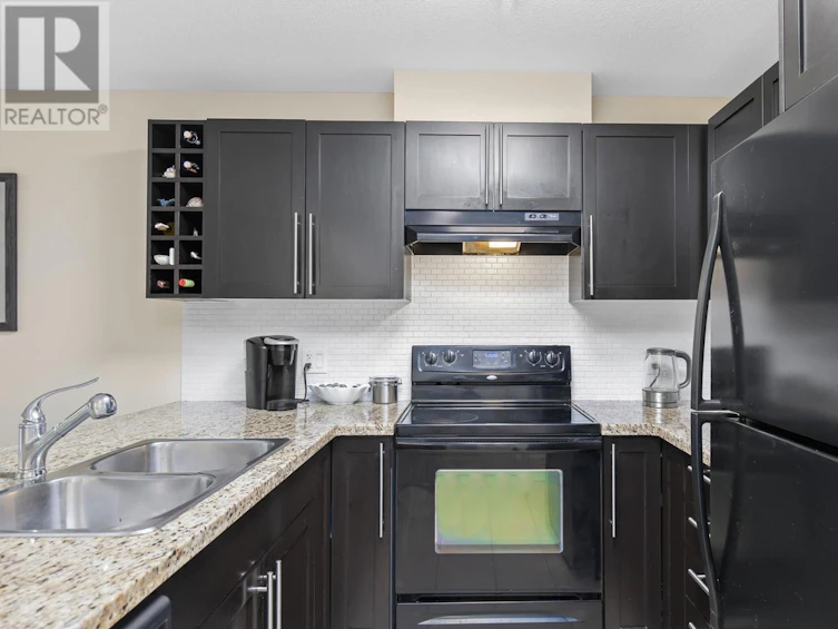 214-1093 Sunset Drive, Kelowna, BC, V1Y 9Z4 - 5