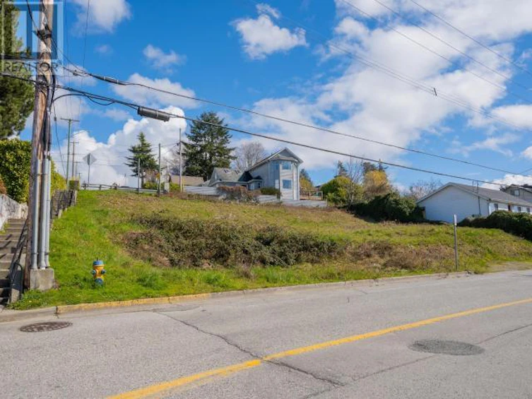 4426 Westview Avenue, Powell River, BC, V8A 3K1 - 6