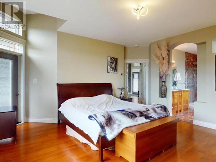 6929 Retaskit Court, Powell River, BC, V8A 5T2 - 39