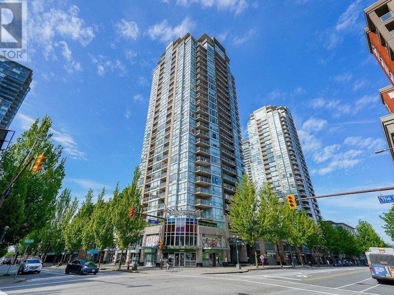 2105 - 2978 Glen Drive, Coquitlam BC V3B 0C3