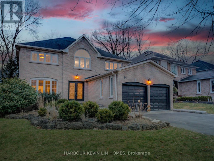 94 Corner Ridge Road, Aurora, ON, L4G 6L4