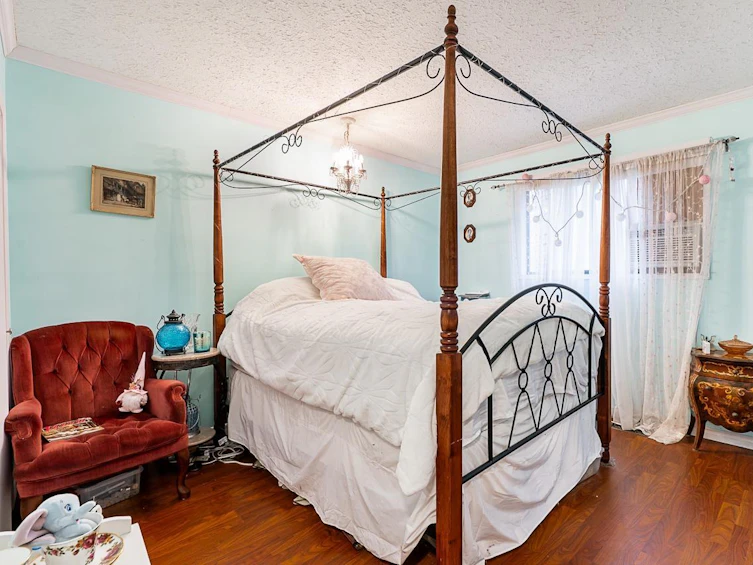 8063 Manson Street, Mission, BC, V2V 6P6 - 12