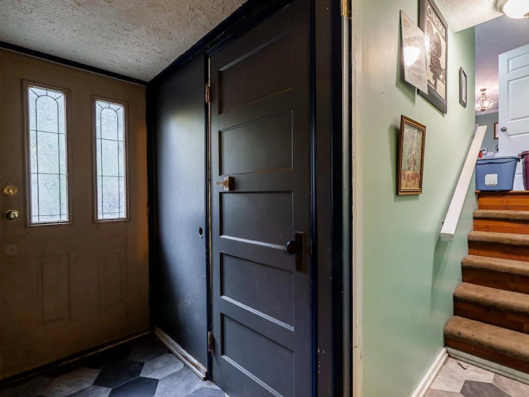 8063 Manson Street, Mission, BC, V2V 6P6 - 15