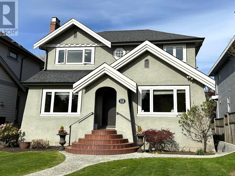145 Peveril Avenue, Vancouver BC V5Y 2L5