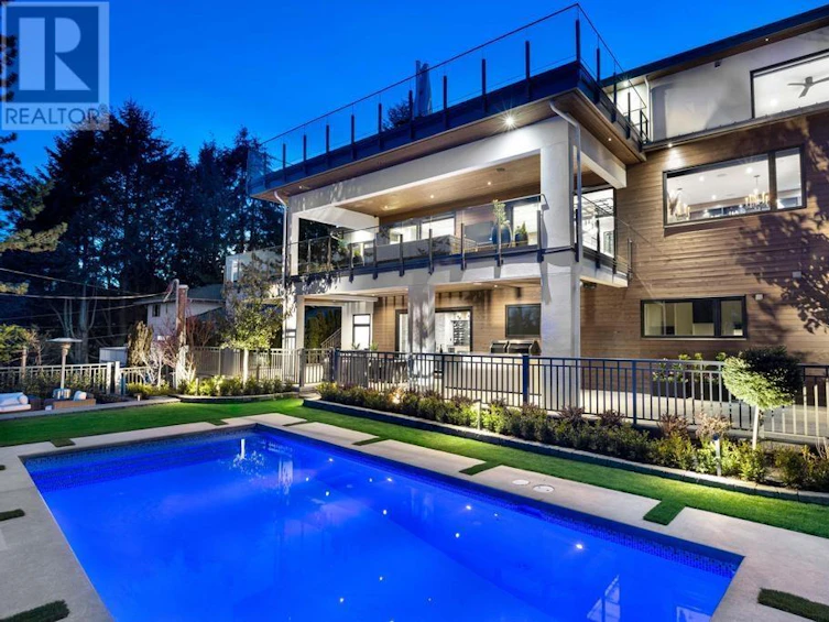 660 St. Andrews Road, West Vancouver, BC, V7S 1V6
