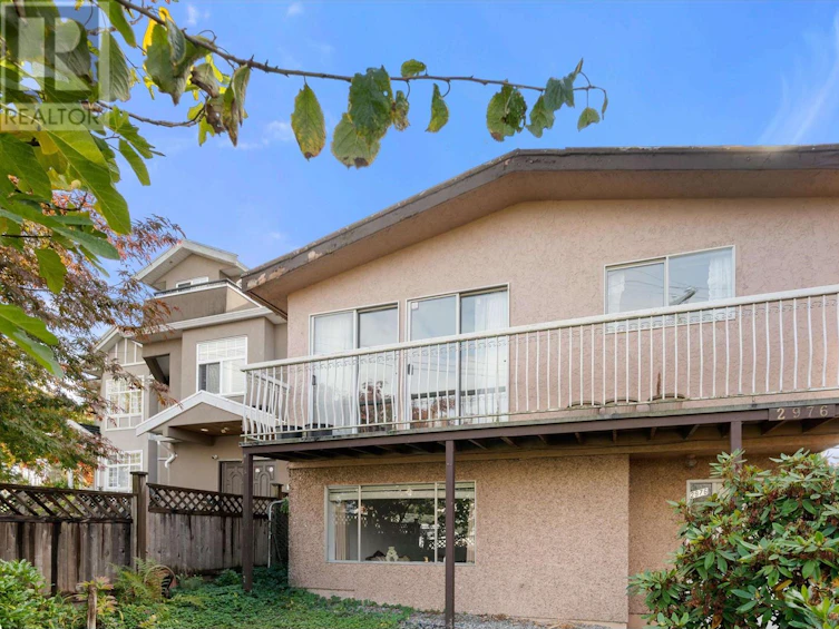 2976 School Avenue, Vancouver, BC, V5R 5M5