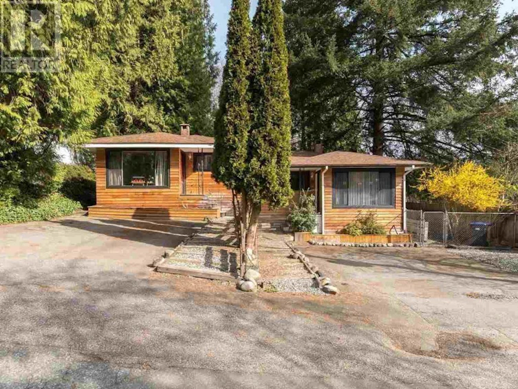 2026-2028 Columbia Street, Port Moody, BC, V3H 1W7