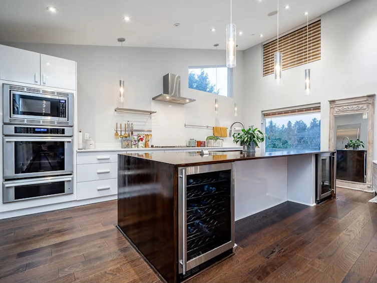 2800 Bayview Street, Surrey, BC, V4A 2Z4 - 8