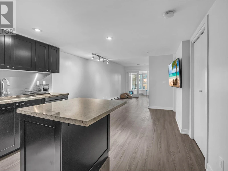 202 - 1133 Homer Street, Vancouver BC V6B 0B1