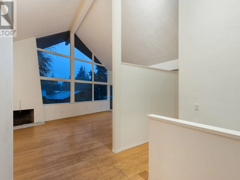 86 Stevens Drive, West Vancouver BC V7S 1C2