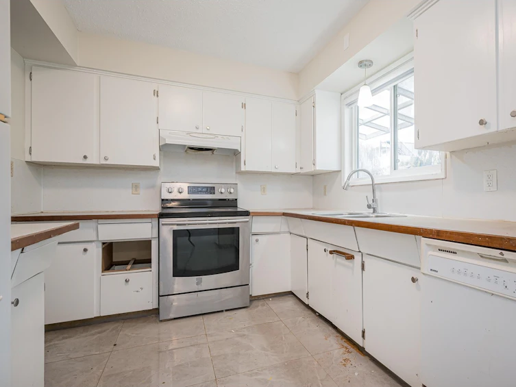2977 Princess Street, Abbotsford, BC, V2T 2S8 - 11
