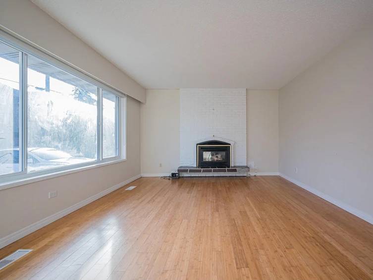 2977 Princess Street, Abbotsford, BC, V2T 2S8 - 7