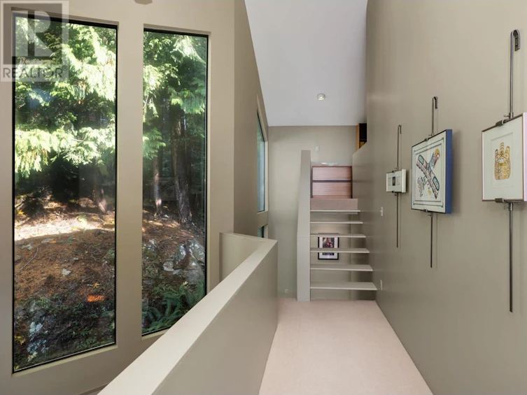 225 Mountain Drive, West Vancouver, BC, V0N 2E0 - 30