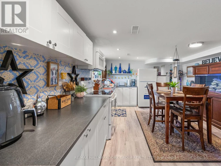 1 Snooks Road, Georgina, ON, L0E 1R0 - 8