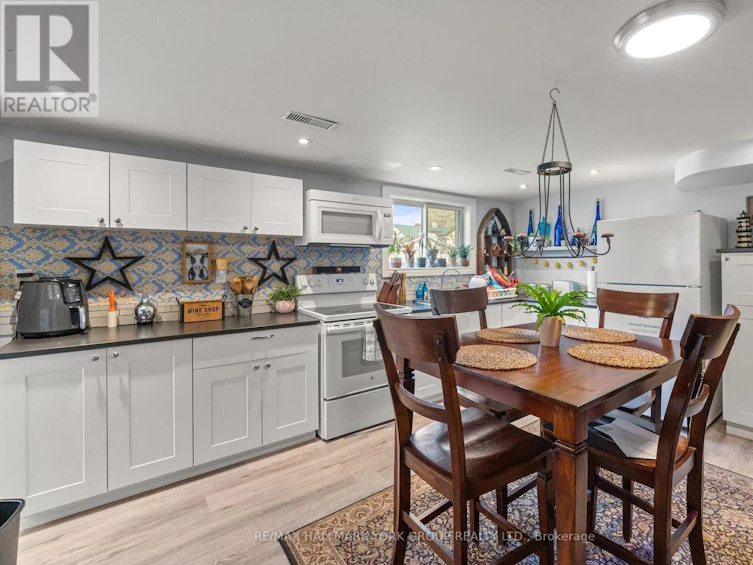1 Snooks Road, Georgina, ON, L0E 1R0 - 9