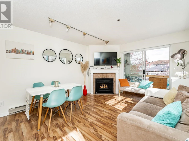 403 - 3668 Rae Avenue, Vancouver BC V5R 6A7