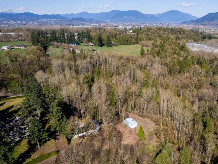 LT.9 Riverside Road, Abbotsford, BC, V2S 7B3 - 29