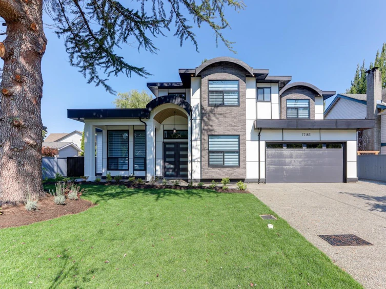 17185 63 Avenue, Surrey, BC, V3S 7G5