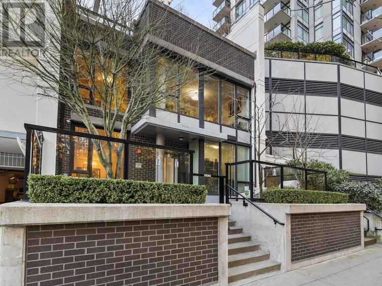 100-3086 Lincoln Avenue, Coquitlam, BC, V3B 7K8