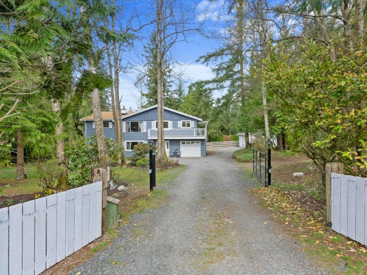 20739 0 Avenue, Langley, BC, V2Z 1V1
