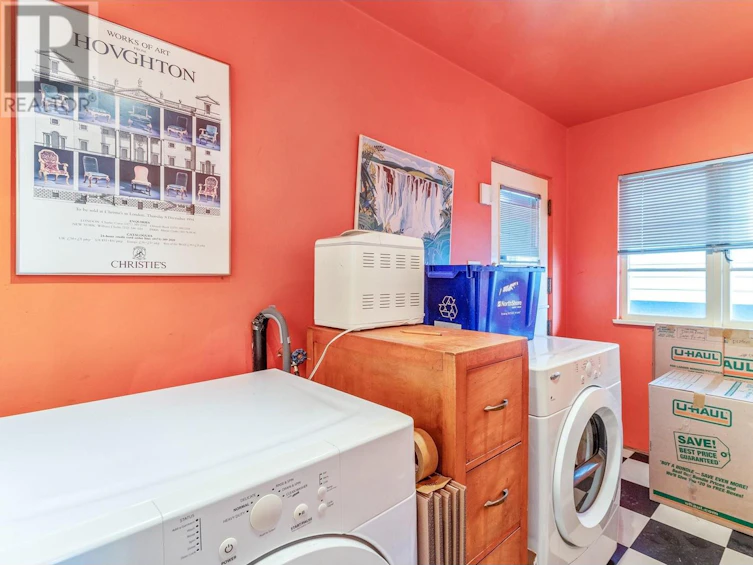 2157 Grand Boulevard, North Vancouver, BC, V7L 3Y8 - 13