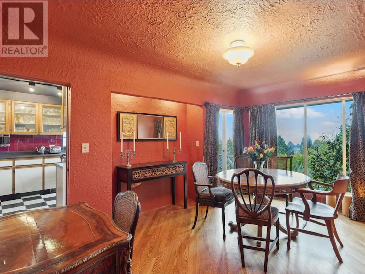2157 Grand Boulevard, North Vancouver, BC, V7L 3Y8 - 8