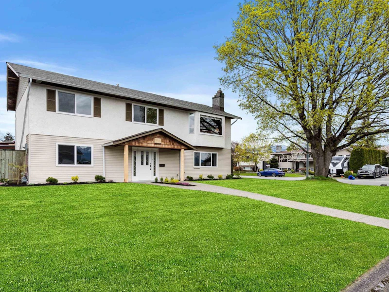 6895 Casabello Drive, Chilliwack BC V2R 3T8