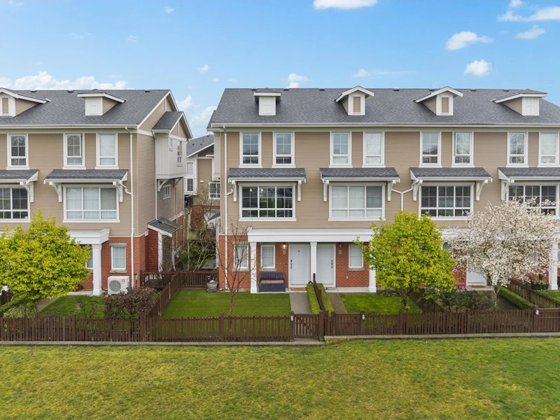 71 - 19505 68a Avenue, Surrey BC V4N 6K3