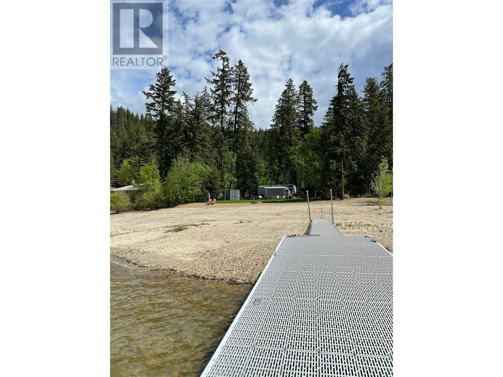 8558 Hwy 97a, Mara, BC, V0E 2K0 - 11