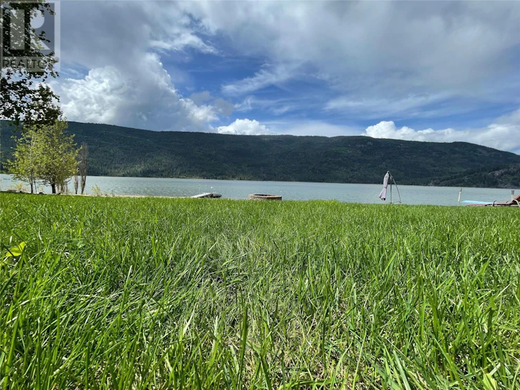 8558 Hwy 97a, Mara, BC, V0E 2K0 - 5