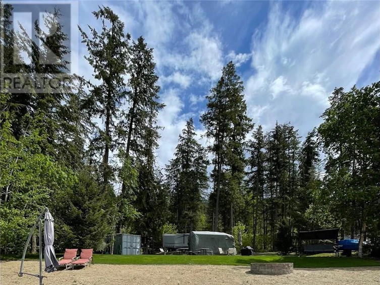 8558 Hwy 97a, Mara, BC, V0E 2K0 - 7