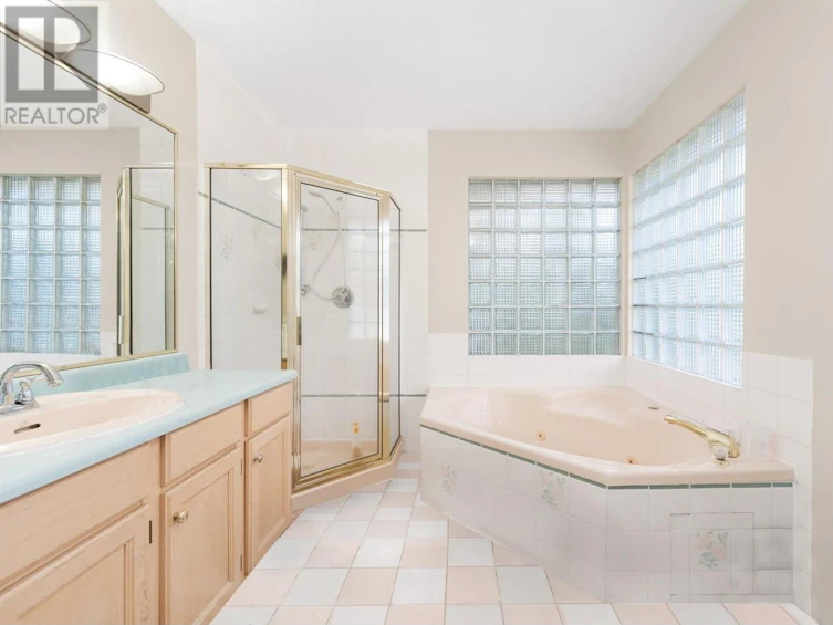 10180 River Drive, Richmond, BC, V6X 1Z3 - 10