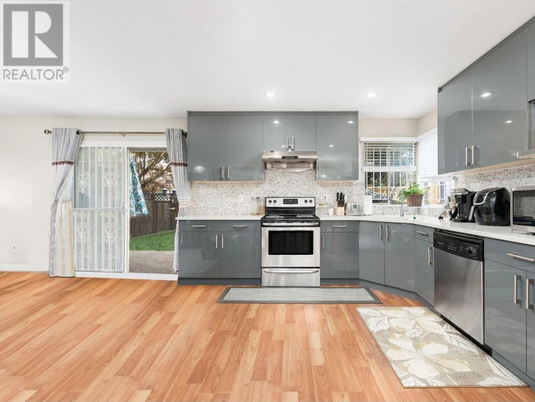 10180 River Drive, Richmond, BC, V6X 1Z3 - 14