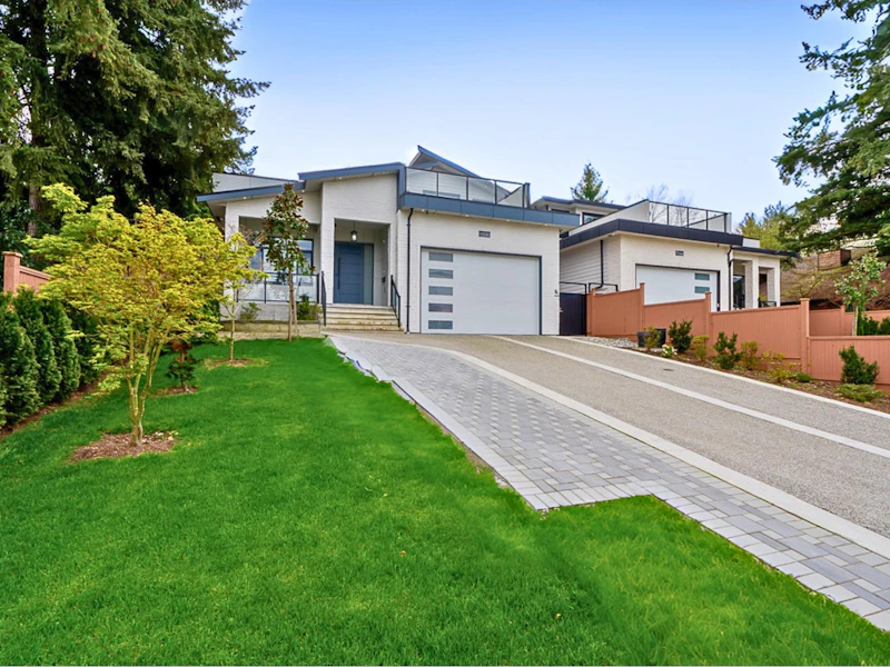 10590 River Road, Delta BC V4C 2R7