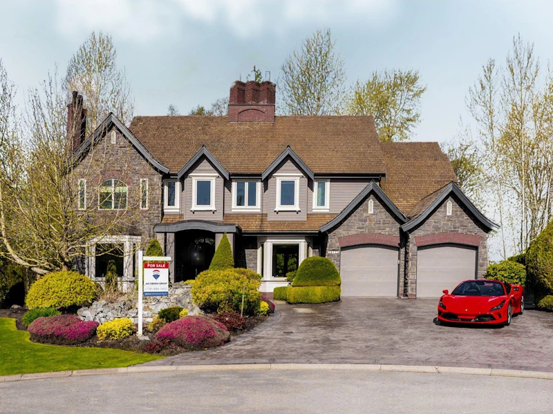 16175 36a Avenue, Surrey BC V3Z 0X5