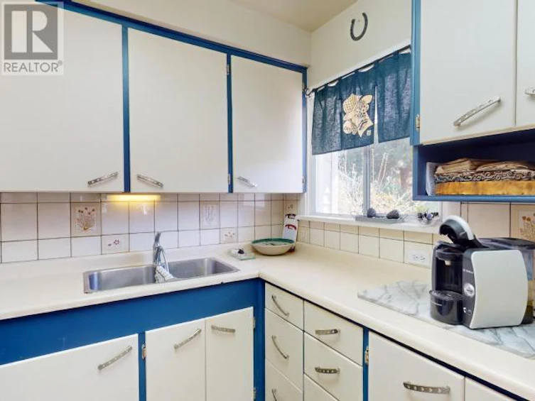 6618 Drake Street, Powell River, BC, V8A 3X7 - 32