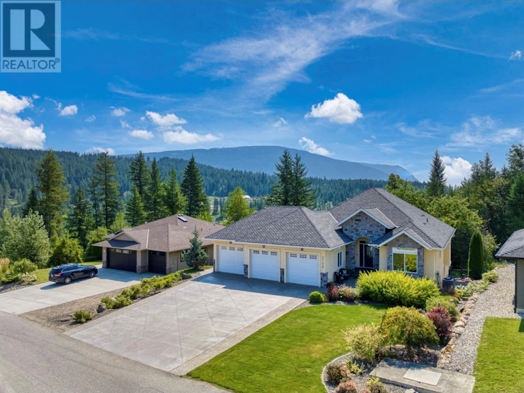 2728 Valleyview Drive, Blind Bay, BC, V0E 1H2 - 2