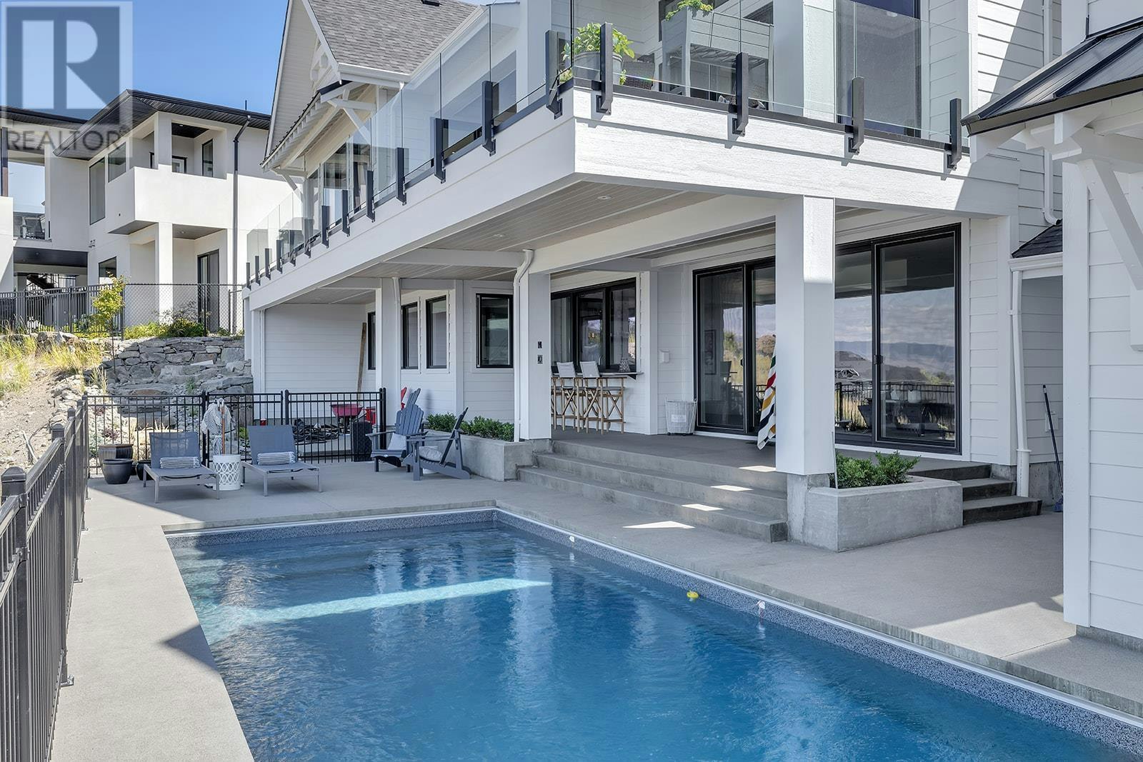 5670 Mountainside Court, Kelowna, BC, V1W 5L5 - 2
