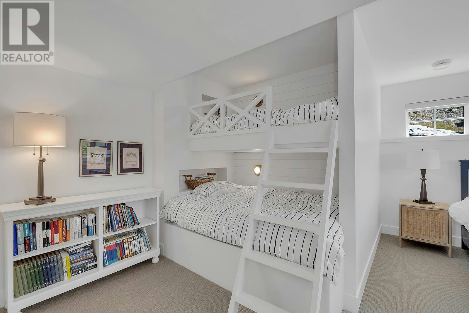 5670 Mountainside Court, Kelowna, BC, V1W 5L5 - 42