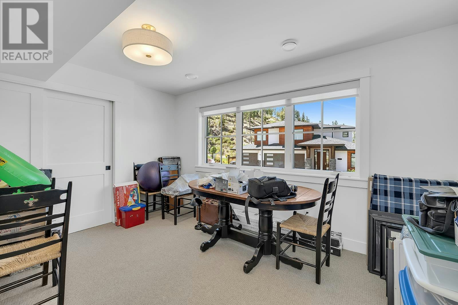 5670 Mountainside Court, Kelowna, BC, V1W 5L5 - 52