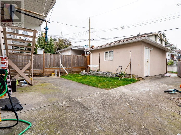 7798 Prince Albert Street, Vancouver, BC, V5X 3Z6 - 37