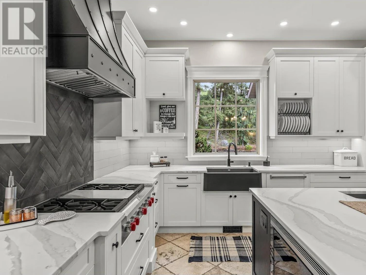 2957 Harvard Road, Kelowna, BC, V1W 4C2 - 13