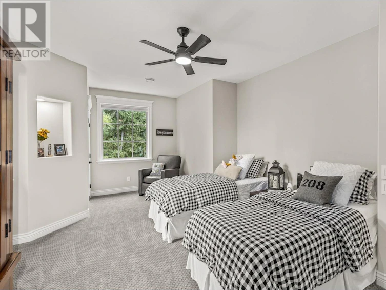 2957 Harvard Road, Kelowna, BC, V1W 4C2 - 25