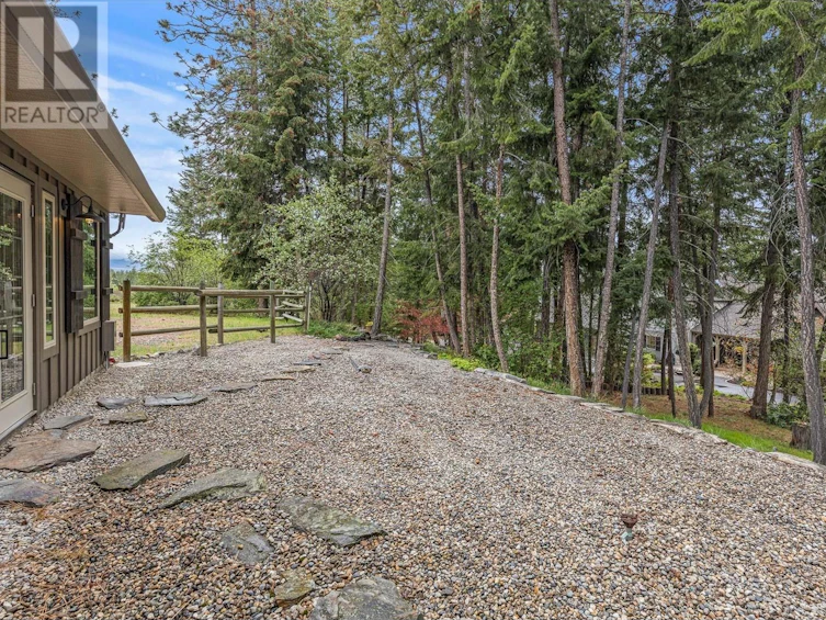 2957 Harvard Road, Kelowna, BC, V1W 4C2 - 32