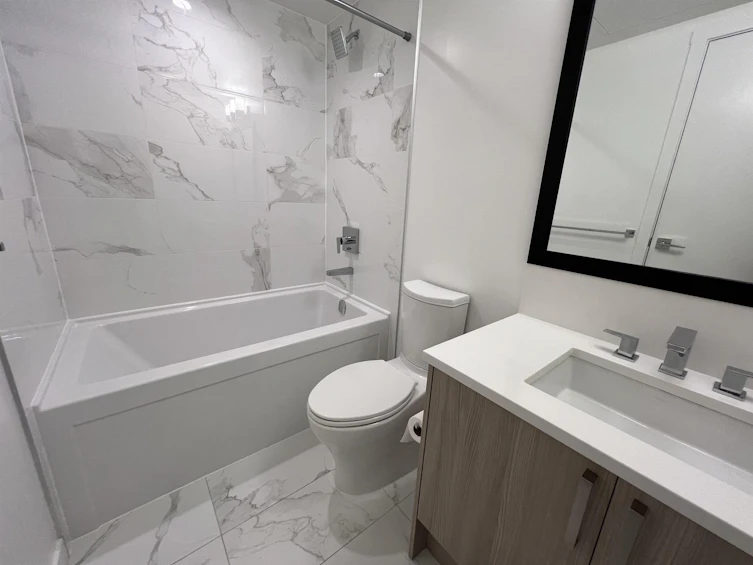 515-13350 Central, Surrey, BC, V3T 0S1 - 11