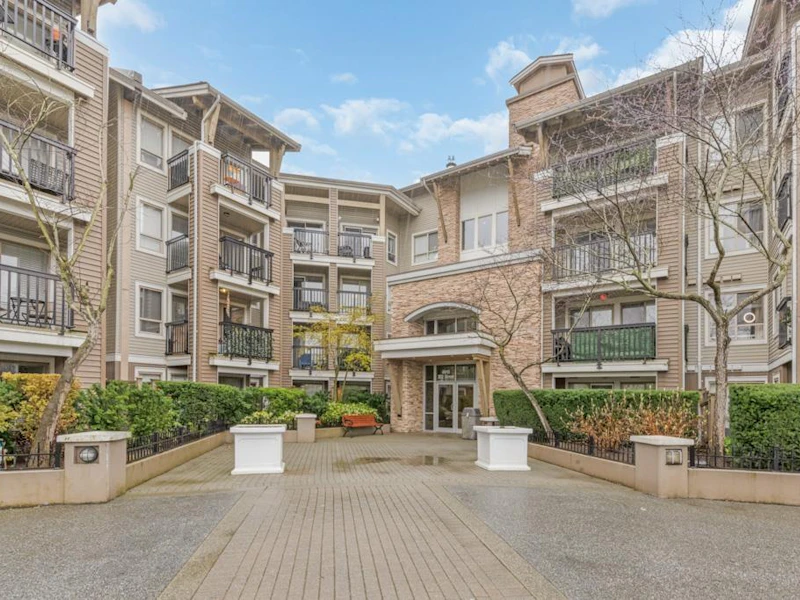 307 - 8915 202nd Street, Langley BC V1M 0B5
