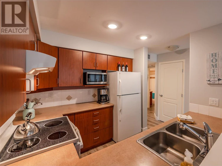 206-7600 Cottonwood Drive, Osoyoos, BC, V0H 1V3 - 6