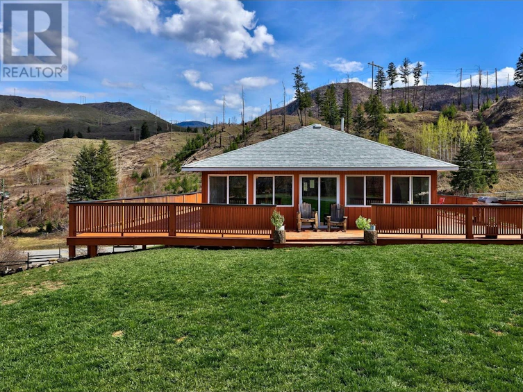 3311 S Yellowhead Highway S Highway, McLure, BC, V0E 2E0
