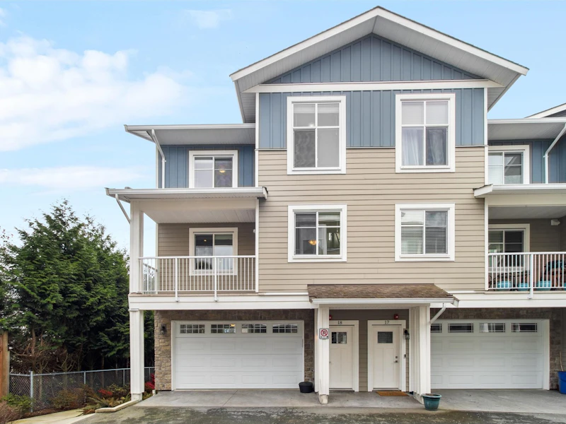 18 - 32921 14th Avenue, Mission BC